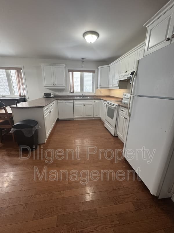 Peterborough House: 157 Milroy Drive