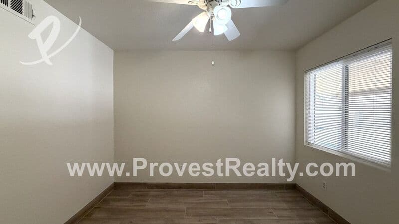 Victorville House: 13675 Ruby Circle