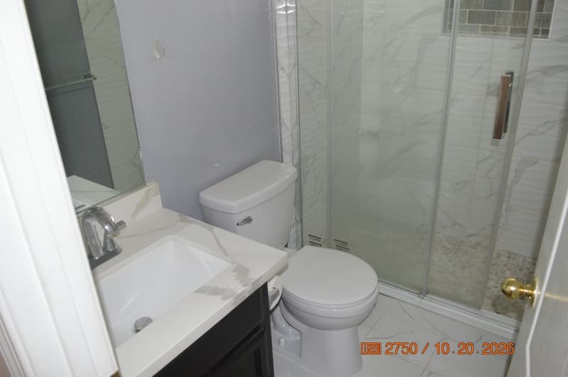 Turlock House: 625 Helen Drive