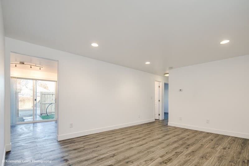 Englewood Condo: 2980 S Delaware St