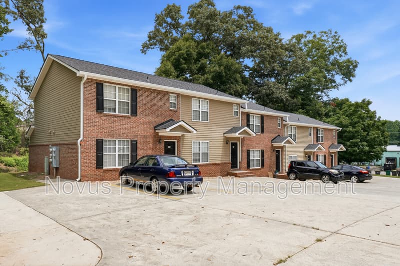 Bremen Townhome: 519 Lawson Street