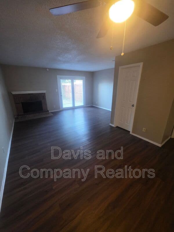 Midland House: 3316 Caldera Blvd 124