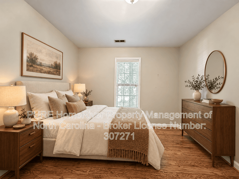 Clayton House: 384 Santa Gertrudis Dr