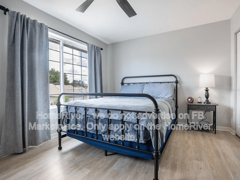 Sarasota Condo: 4422 Winston Ln S