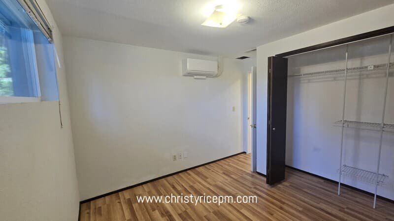 Bellevue House: 13709 SE 23rd St