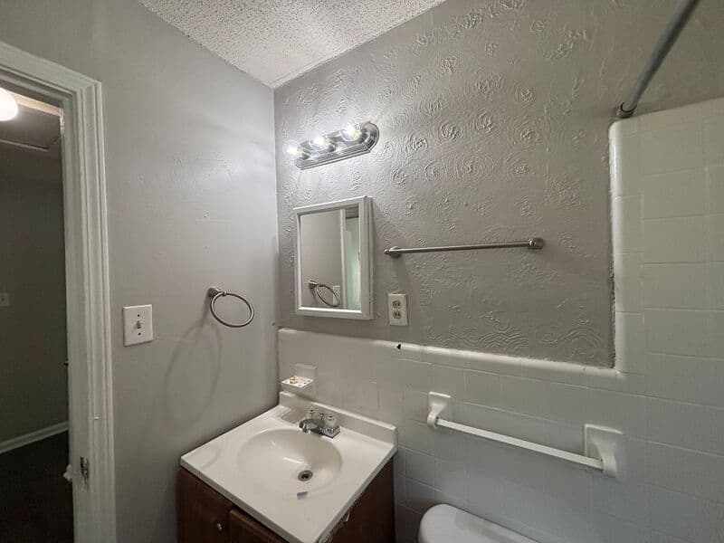 Memphis House: 3581 Kensett Dr