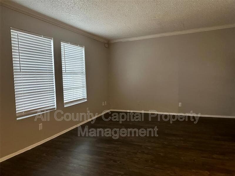 Austin Condo: 5426 Menchaca Road, #220,