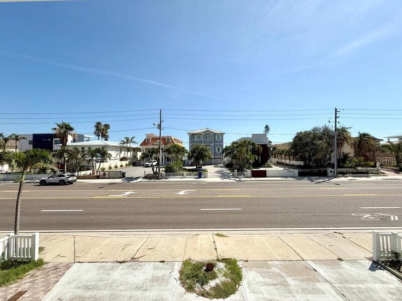 Redington Beach Condo: 15613 Gulf Boulevard