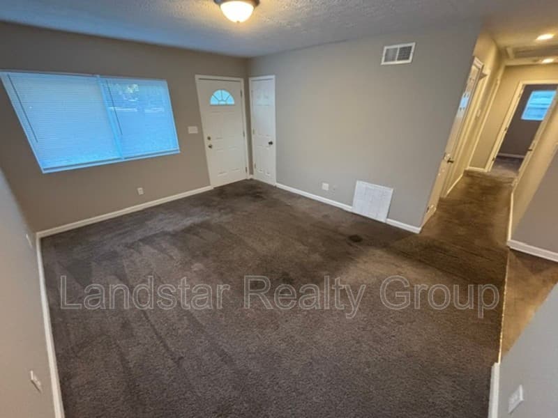 Louisville House: 4720 Granada drive