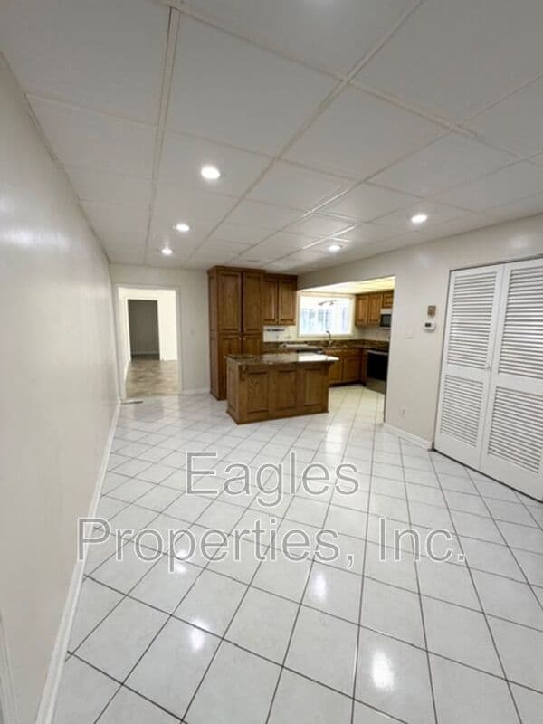 Goldsboro House: 508 Forest Hills Drive