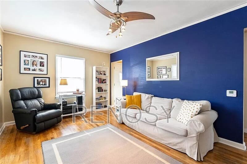 Des Moines House: 3942 57th Street
