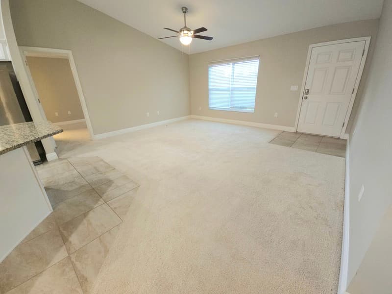 Ocala House: 106 Marion Oaks Pass