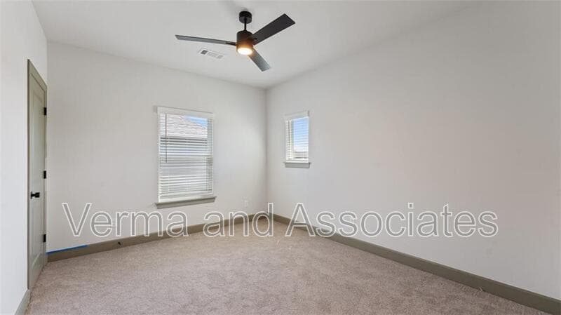 Centerton House: 1221 Mammoth St