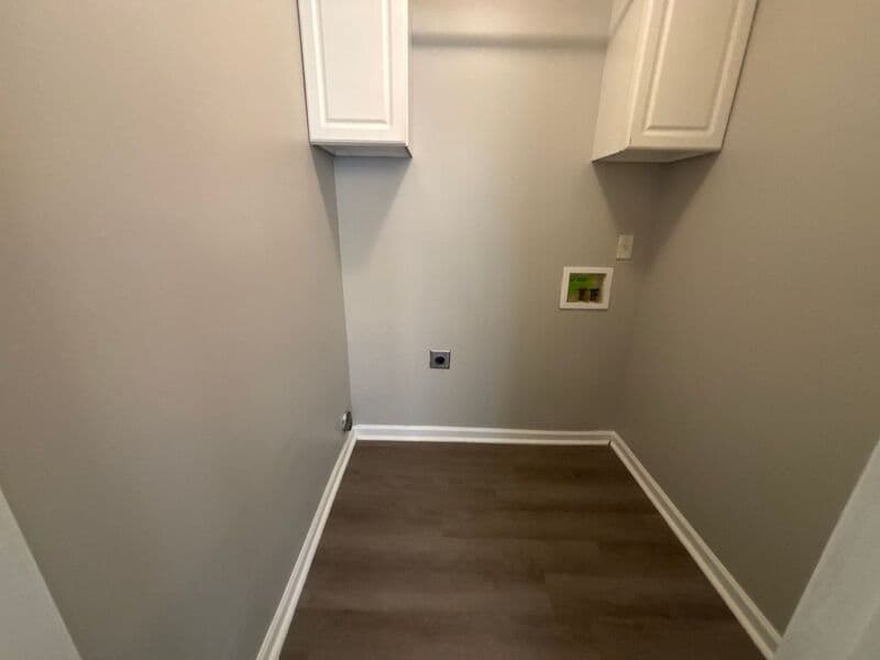 Cordova House: 1605 Far Dr