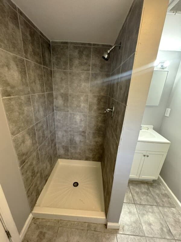 Baltimore Condo: 2101 Chelsea Terrace - 1