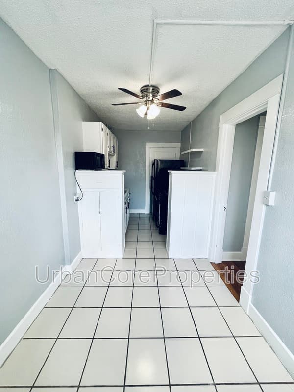 St. Petersburg Condo: 249 4th Ave N