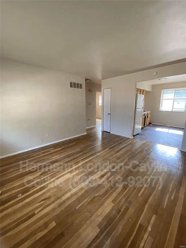 Ferguson House: 1209 Chambers Road