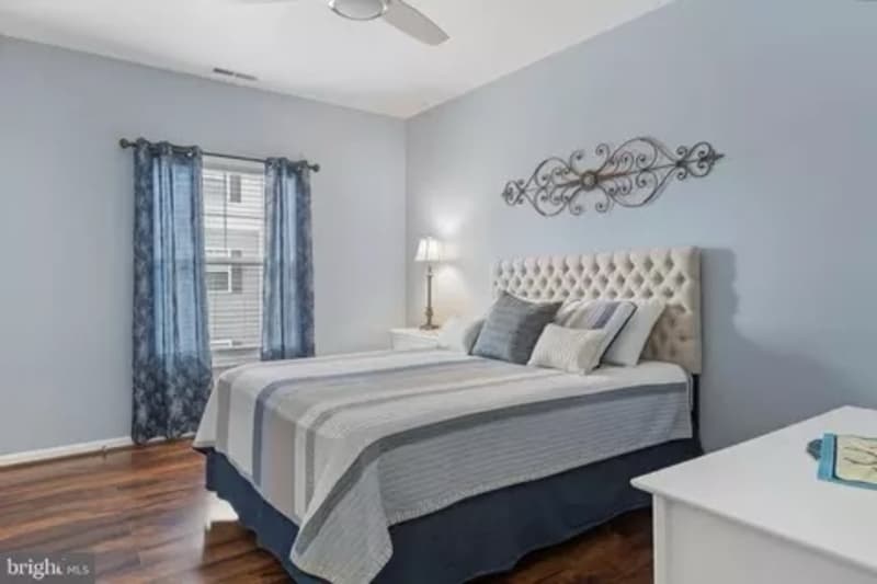 Lewes House: 34670 Villa Circle