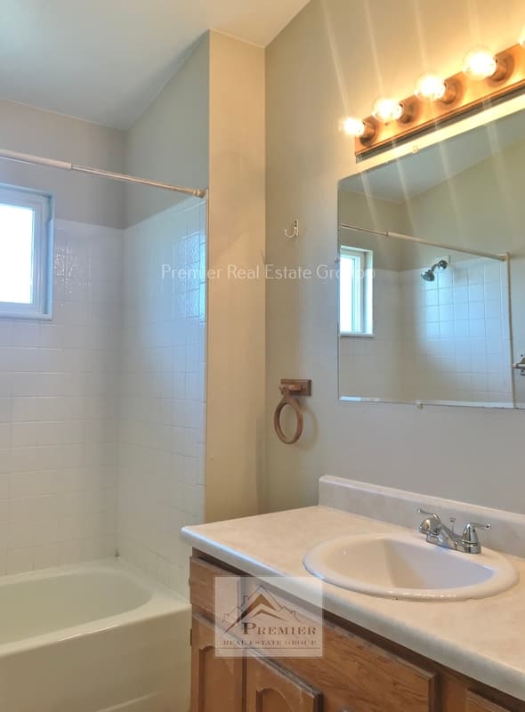 Fountain Condo: 513 Comanche Village Drive