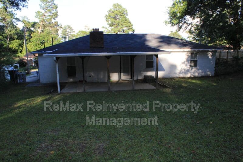 Augusta House: 3109 Jennifer Ct