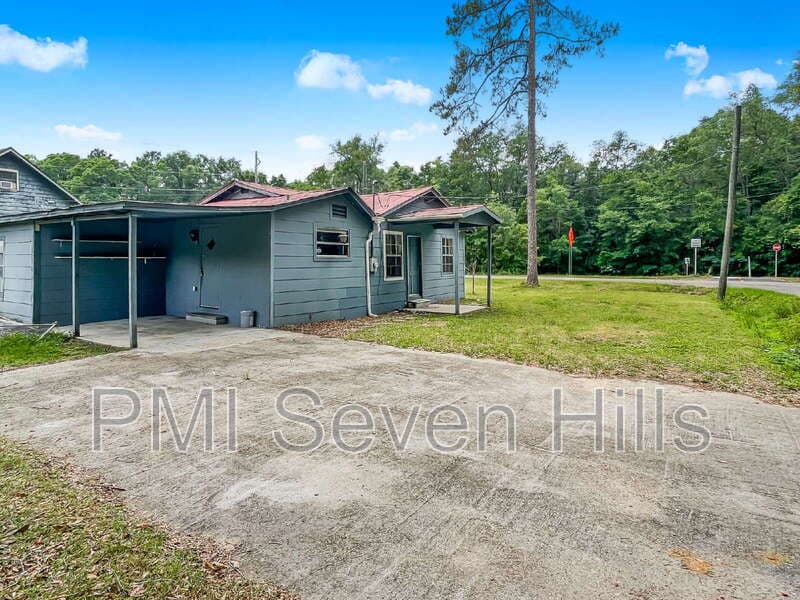 Tallahassee House: 401 Alpha Ave