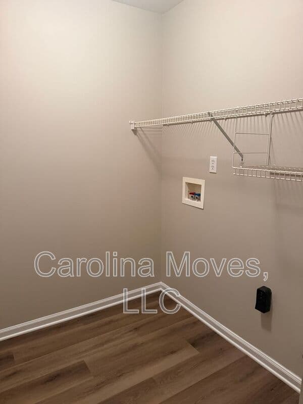 Simpsonville House: 210 Morell Dr.