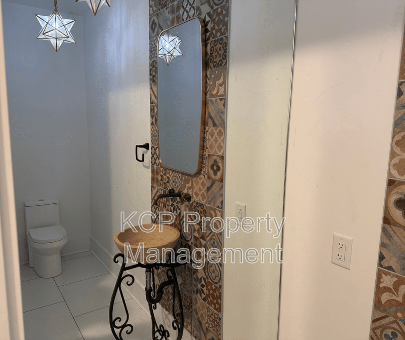 Fayetteville Condo: 1813 Garland Avenue - 1