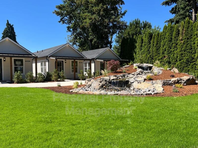 Vancouver Condo: 8005 NE 32nd St