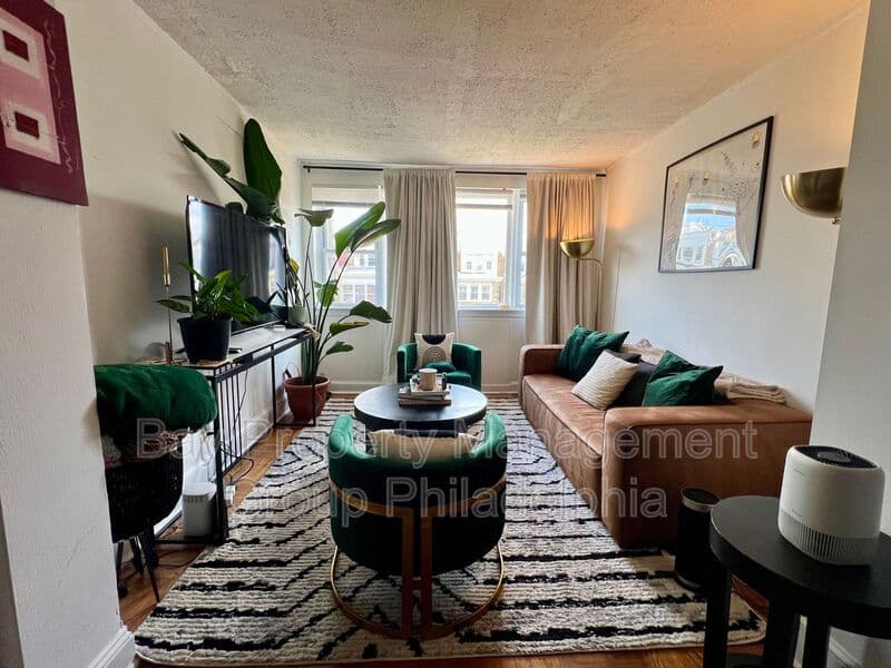 Philadelphia Condo: 5411 W Berks St