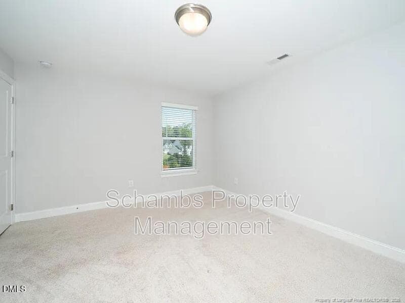 Fuquay Varina House: 1425 Queen Trigger Dr