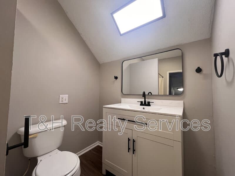 Kokomo Condo: 609 South Crystal Street