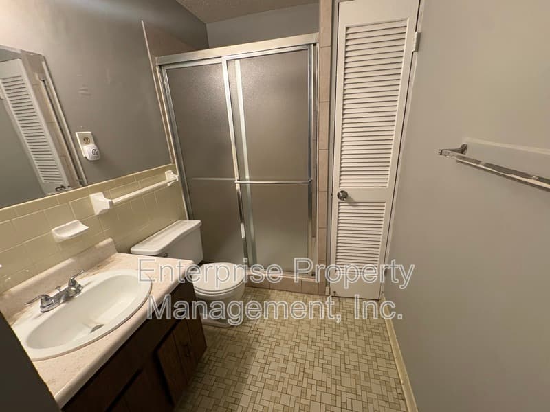 Memphis Condo: 2827 Sonora Drive No 2
