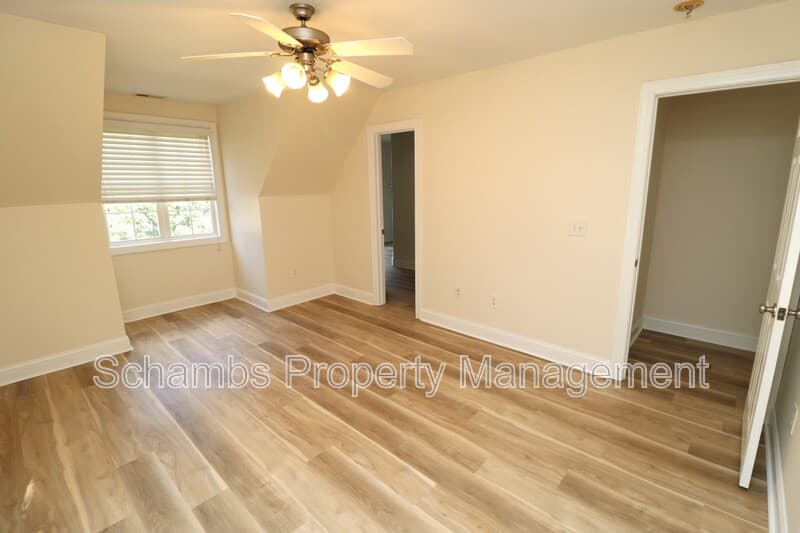 Holly Springs House: 125 Gremar Dr