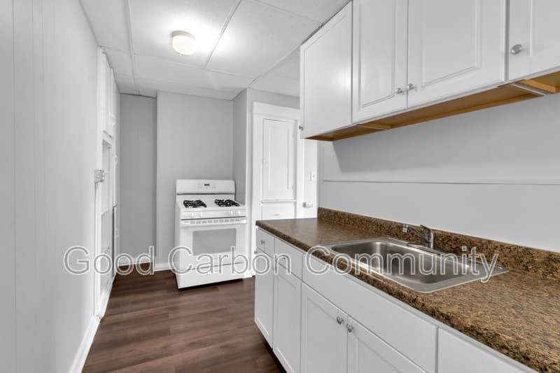 Buffalo Condo: 2720 Main St