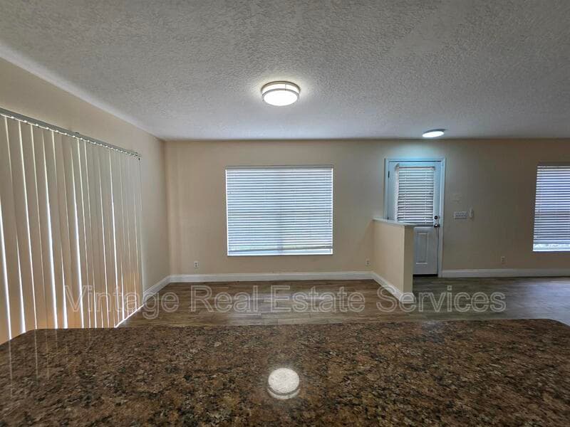 Valrico House: 3429 Dragon View Ct
