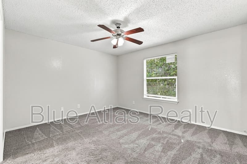 White Settlement Condo: 8133 Foxfire Lane - B