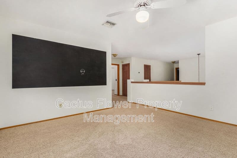 Phoenix House: 13204 S 38Th Pl