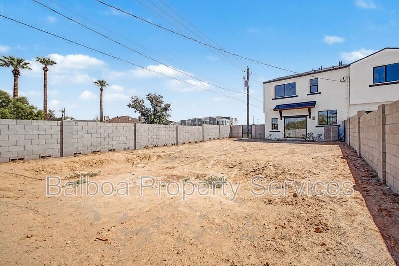 Phoenix Condo: 920 E Pasadena Ave