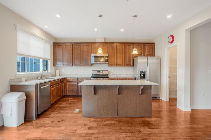Fredericksburg House: 10100 Futbol Ct