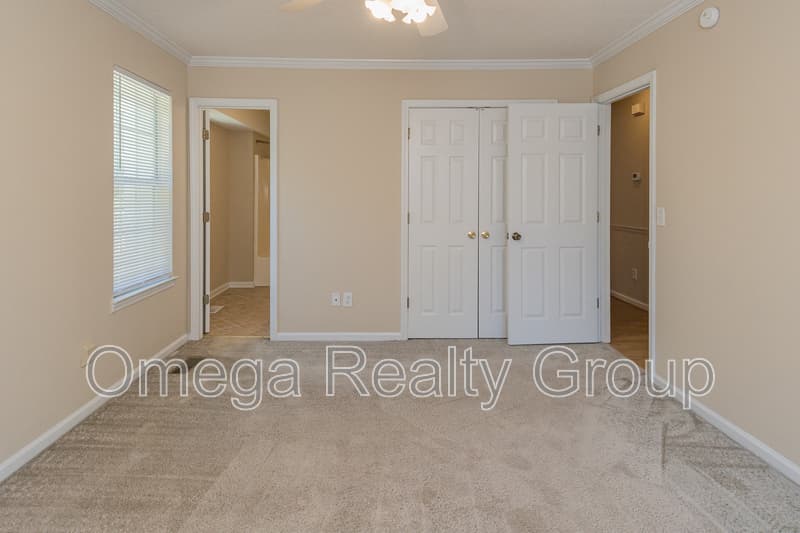 Pinson House: 6450 Kimberly Loop