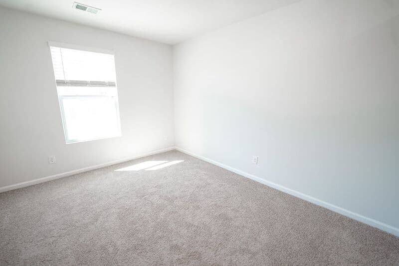 Savannah House: 112 Red Admiral Ln
