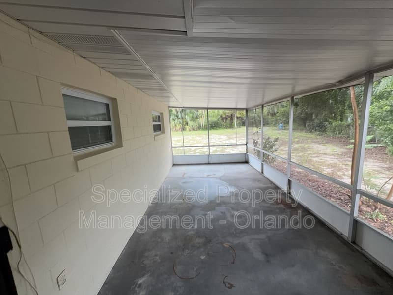Orlando House: 5919 Holmes Dr