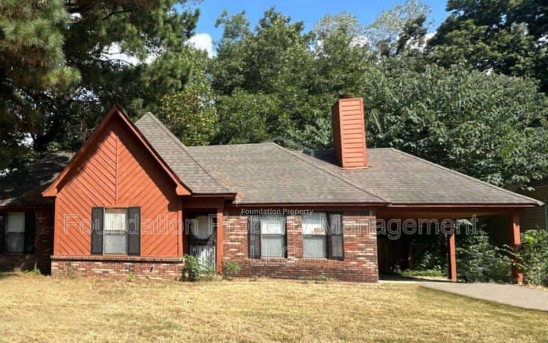 Memphis House: 3774 University St