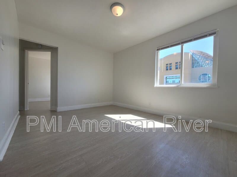 Sacramento Condo: 3729 Balsam Street