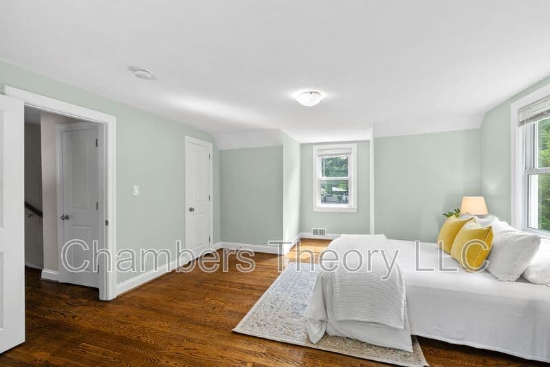 Falls Church House: 3318 Holloman Rd.