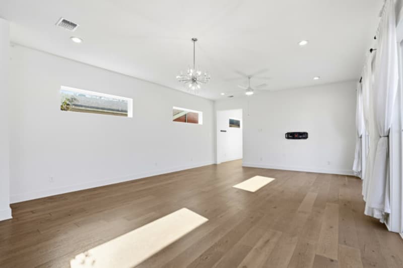Fort Worth House: 2825 Townsend Drive