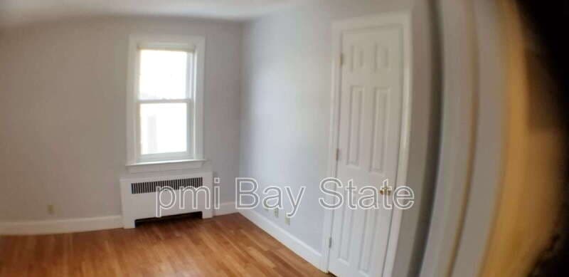 Quincy Condo: 192 Holbrook Rd