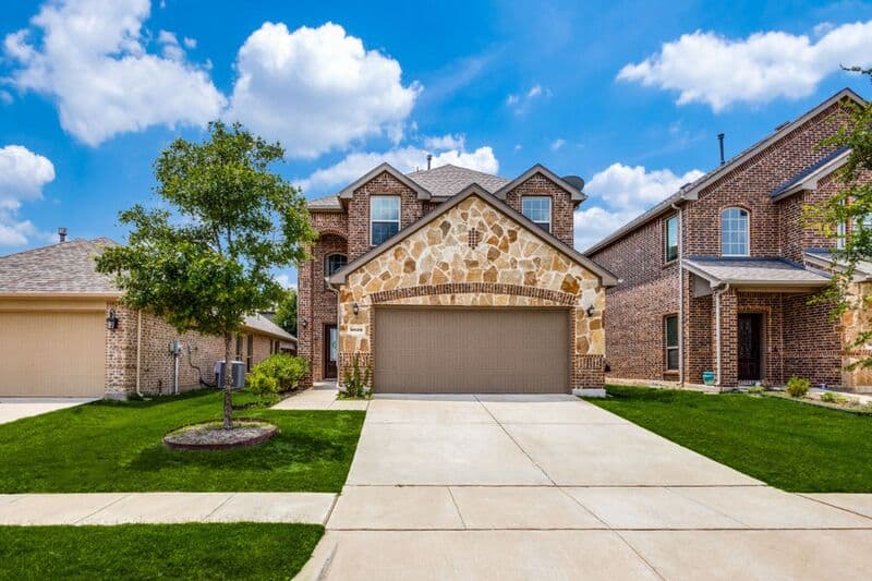 McKinney House: 9829 Timberwolf Ln