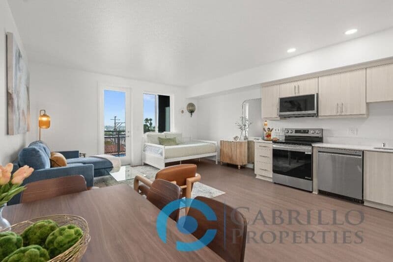 San Diego Apartment: 2724 El Cajon Blvd