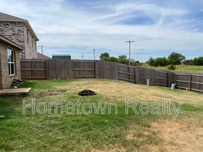El Reno House: 1712 Vermilion Lane